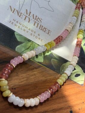 PINKY COLORFUL JADE